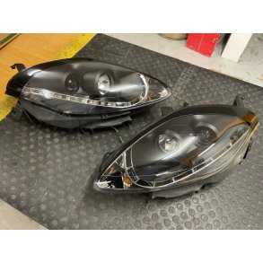 FIAT BRAVO II. Hjre Forlygte m. EL-motor H1-H1. 04.2007 - 09.2009