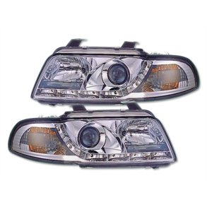 Audi A4. Dayline Klare forlygtest med blinklys H1-H1. 1994 -01.1999