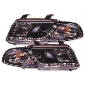 Audi A4. Dayline Sort forlygtest med blinklys H1-H1. 1994 -01.1999