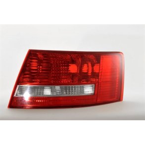 Audi A6 Sedan 07.2004 - 10.2008.<br>Uden LED Rd/klar Baglygte Hjre.