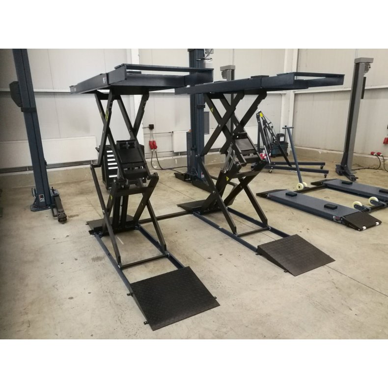 Sakselift til gulvmontering / nedsnkning 4000 kg lftehjde 1900 mm