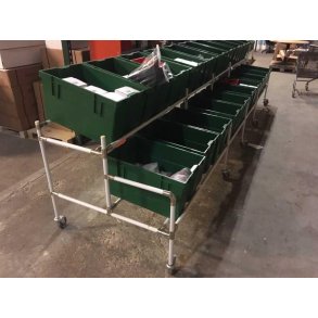 Reol med Euro-kasser 60L p hjul 2.5m med 10 kasser 